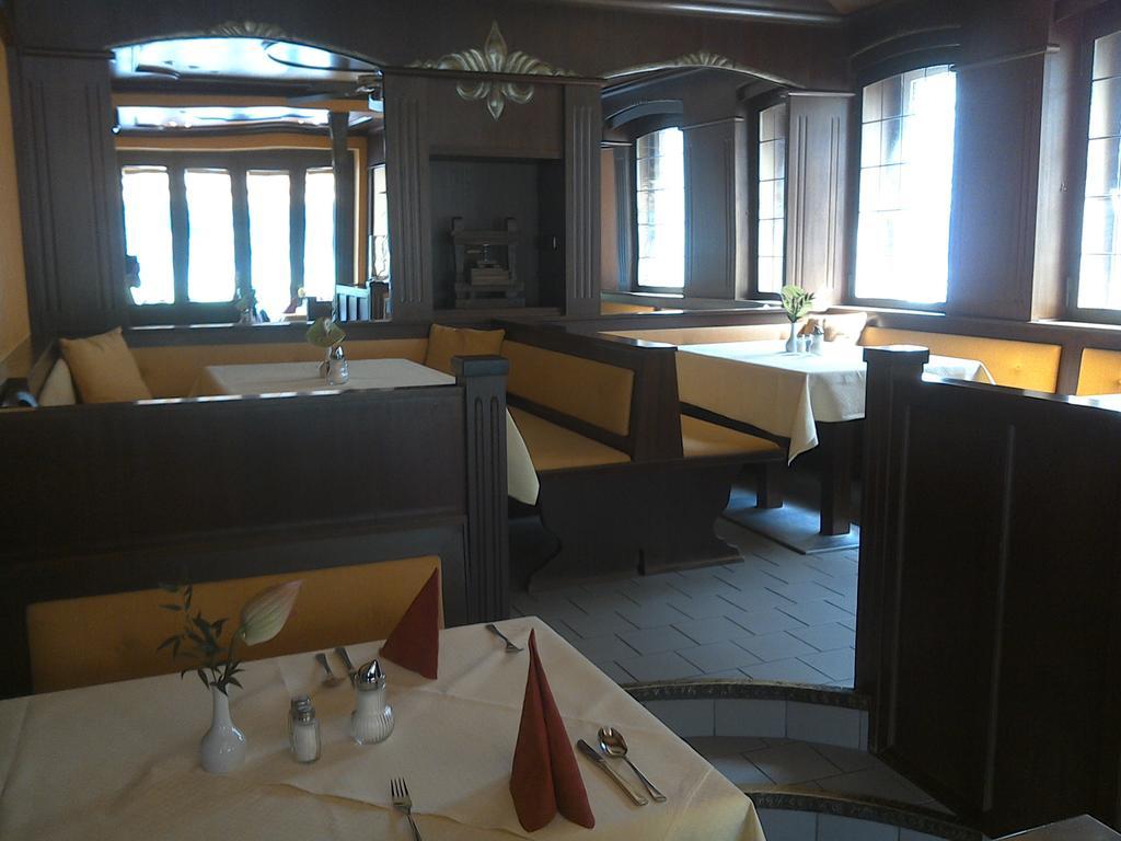 Rheinhotel Lamm Ruedesheim am Rhein Exterior photo